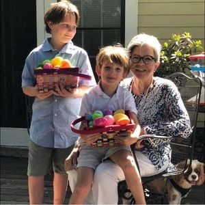 Meet your Posher, Debbie